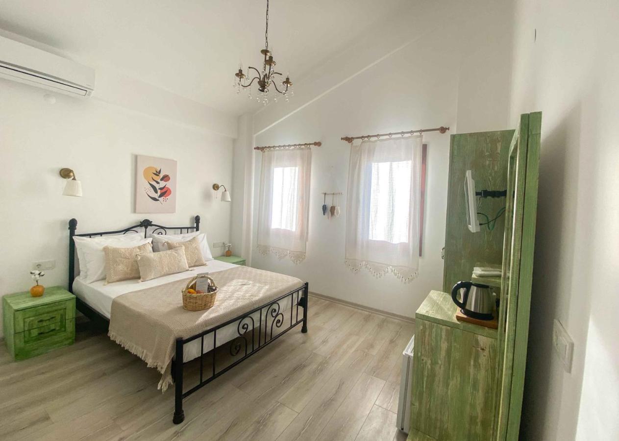 Patiska Butik Otel Datca Exterior foto